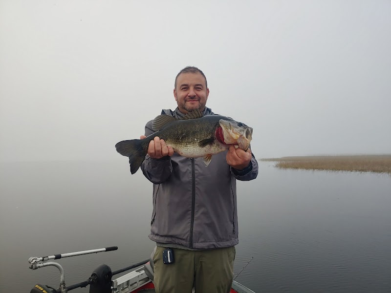 iOutdoor Fishing Adventures photo 3