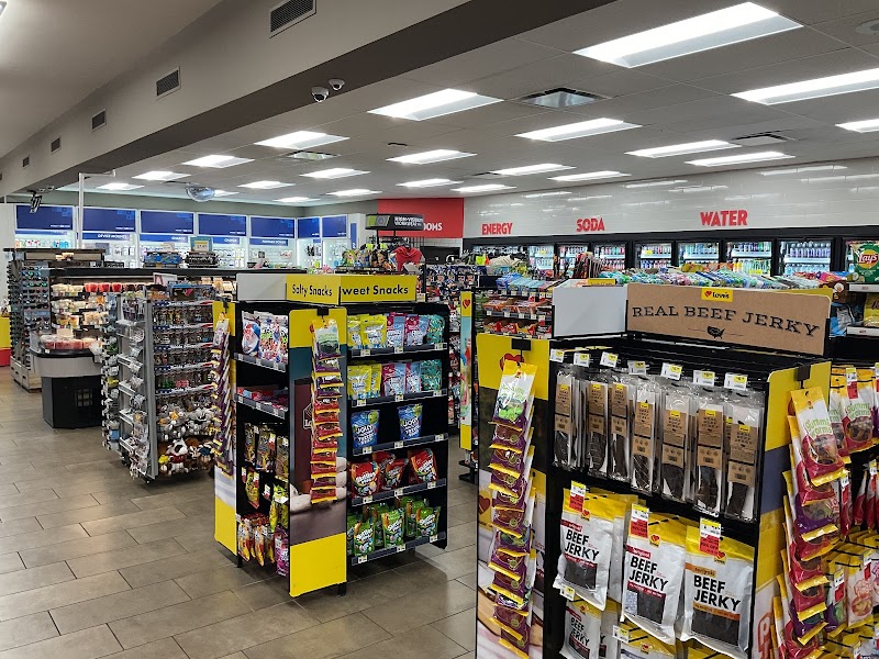 Love's Travel Stop photo 3
