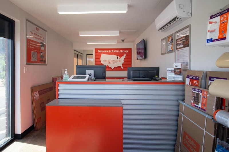 Public Storage photo 4