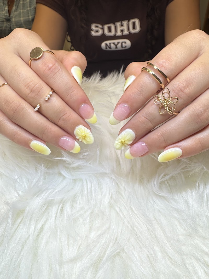 Nails By Tina at Sola Salons Palm Harbor photo 5