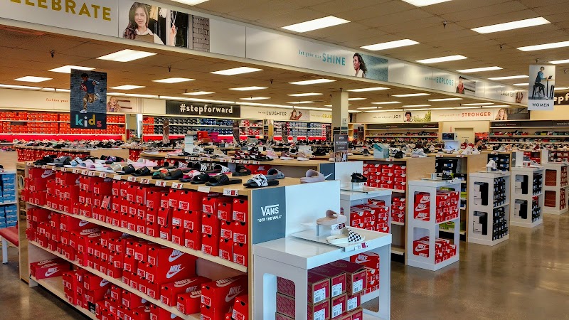 Famous Footwear Outlet photo 5