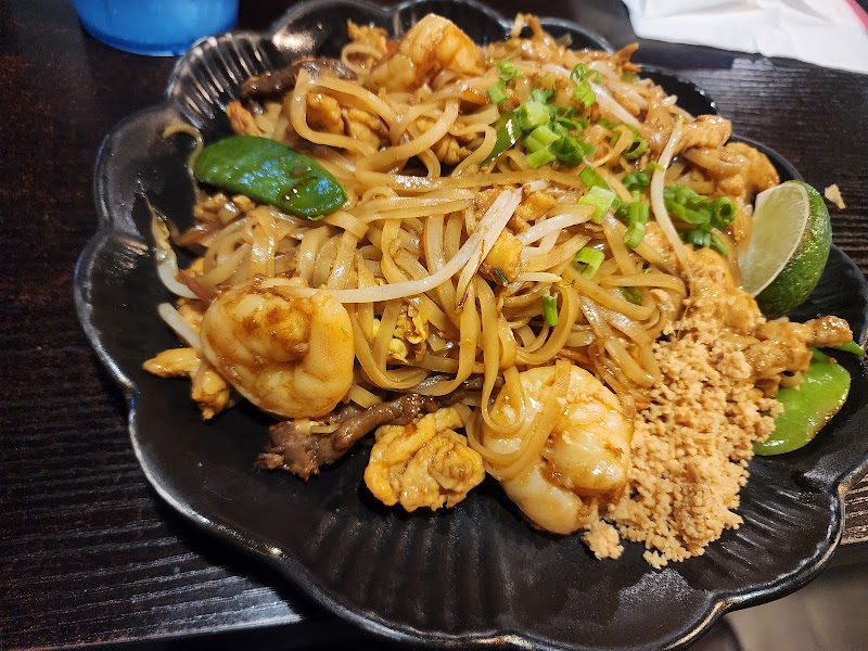 fun noodle bar | Chinese photo 4