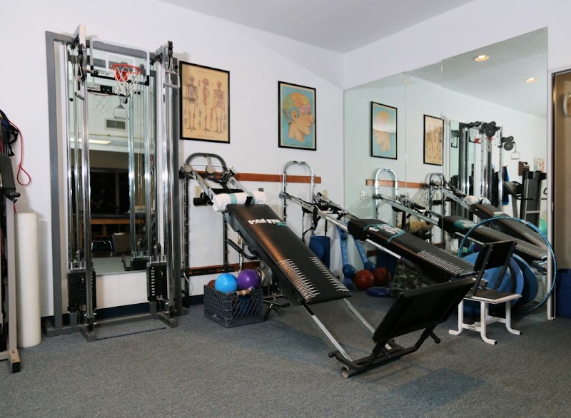 Modern Sports Medicine Physical Therapy and Orthopedics of East Tucson, AZ photo 2