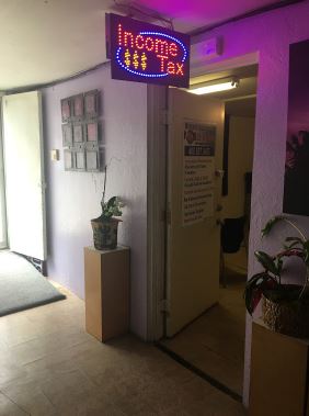 Bienvenidos Tax & Svcs and Notary Public photo 3
