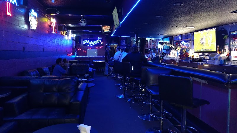 Wet lounge photo 5