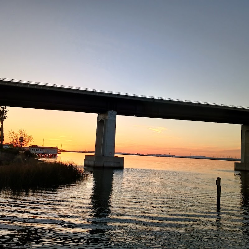 AntiochOakley Regional Shoreline Parking photo 5