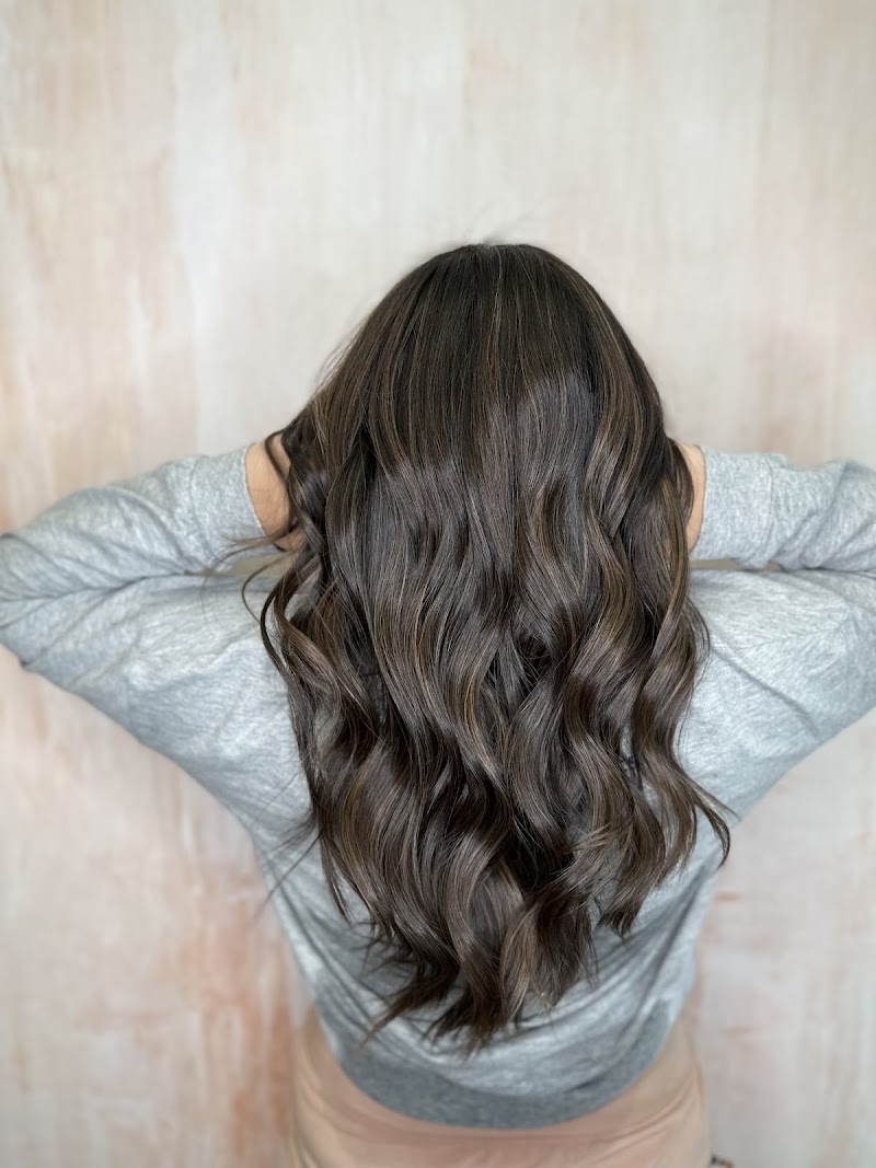 Azura Salon Oakland photo 3