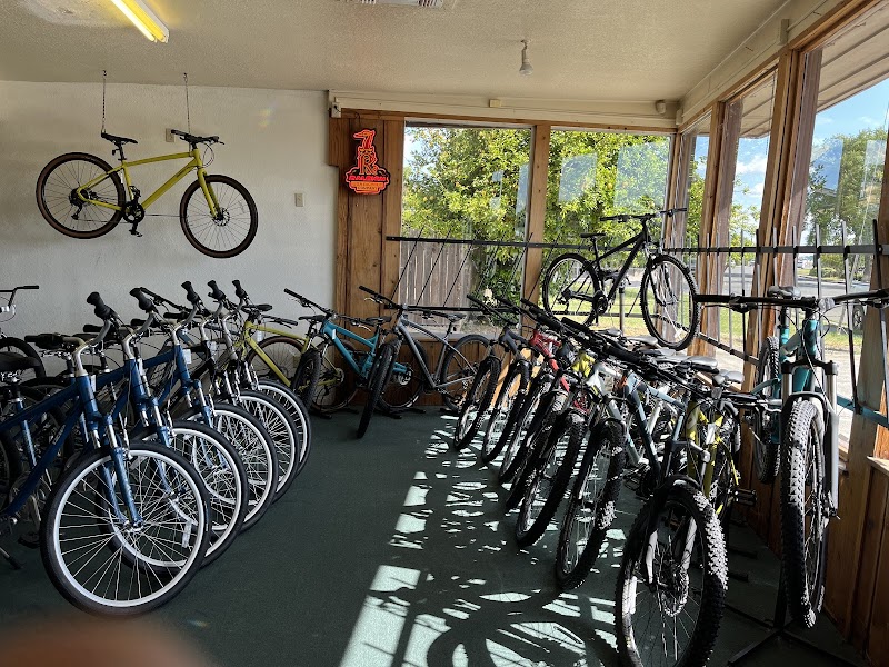 Fisk's Cyclery photo 4
