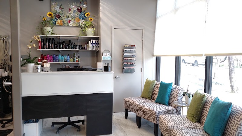 Stylin Hair Salon photo 4