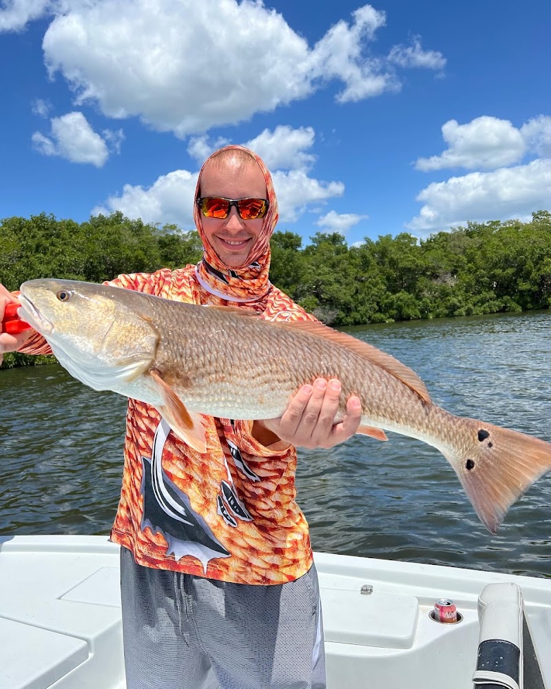 Reel memories fishing charter photo 2