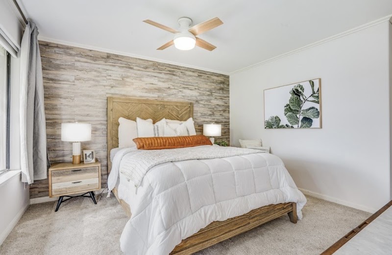Ivy Group-Coldwell Banker photo 5