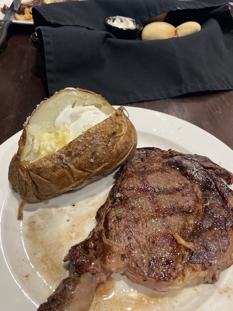 7C Land and Cattle Steakhouse photo 3