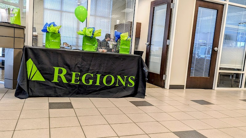 Regions Bank photo 2