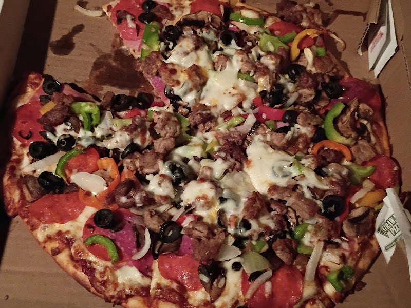 Straw Hat Pizza photo 4