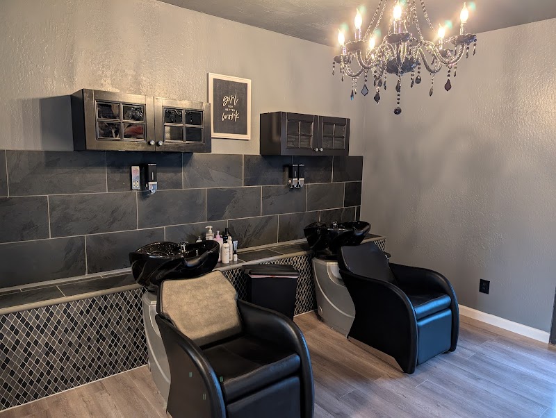 The Radiant Salon photo 3