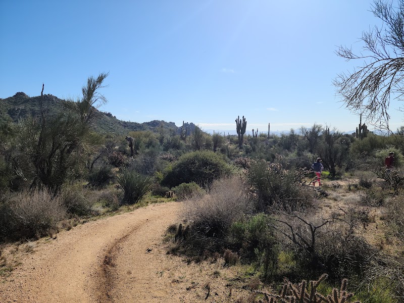 Brown’s Ranch Trailhead photo 4