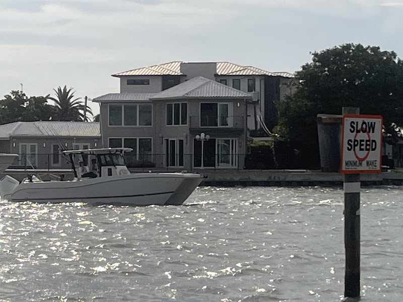 Island Breeze Boat Charters photo 4