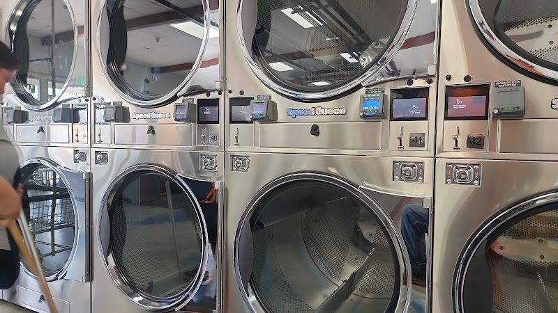 Laundry 360 On Market photo 5