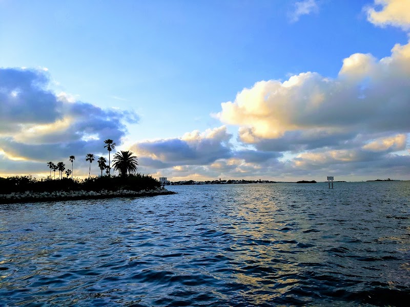 Clearwater Ferry - Beach Marina photo 3