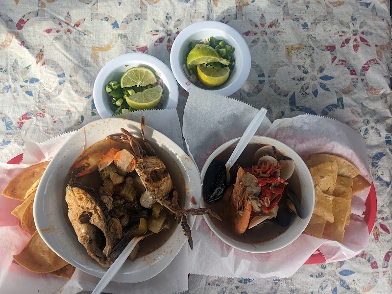 El Pulpo Marisqueria Inc. photo 3