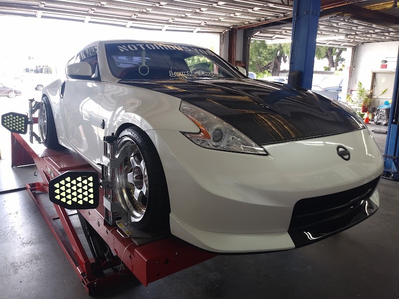 Fahrenheit Auto Performance photo 2