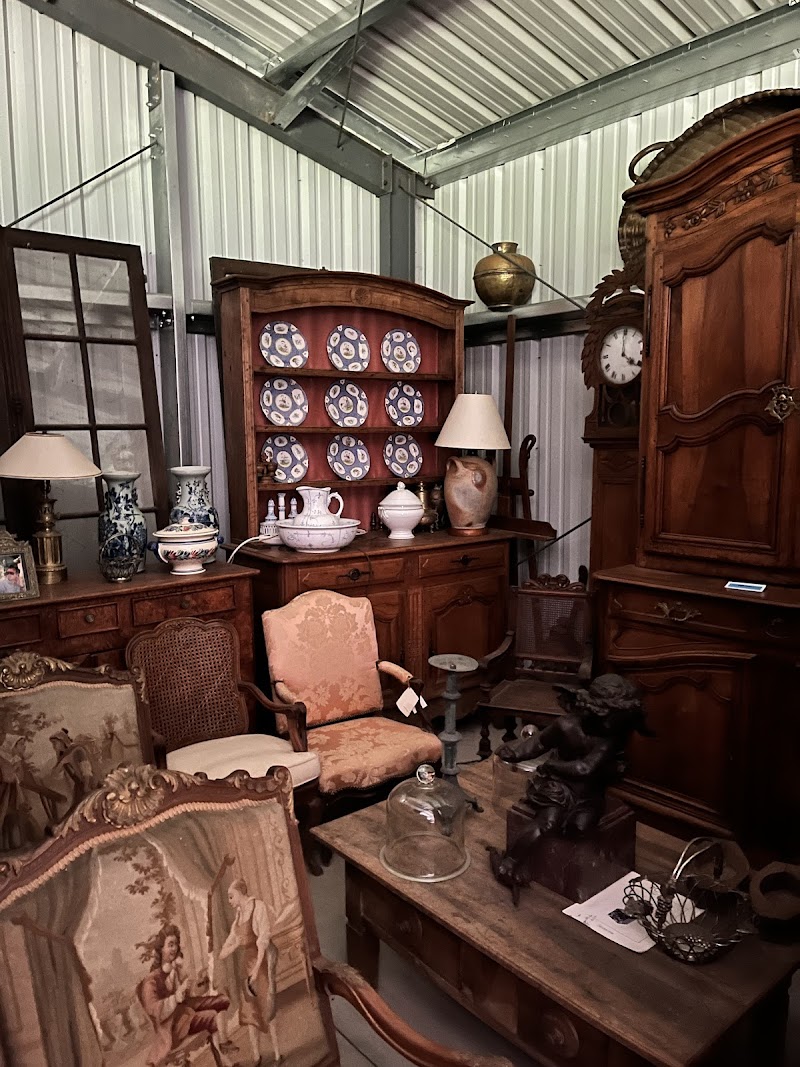 Les Poisson French Antiques photo 3