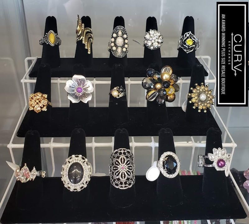 Curv Exchange OUTLET - Plus Size Resale of Pasco photo 4