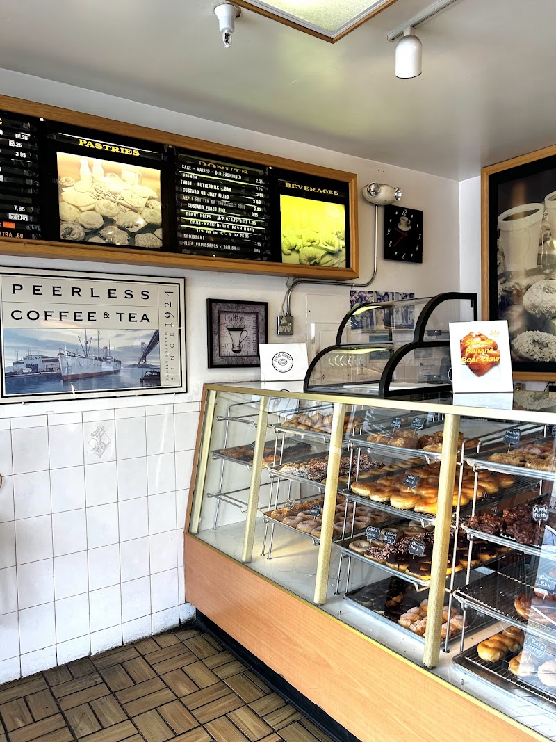Royal Donut Shop photo 5