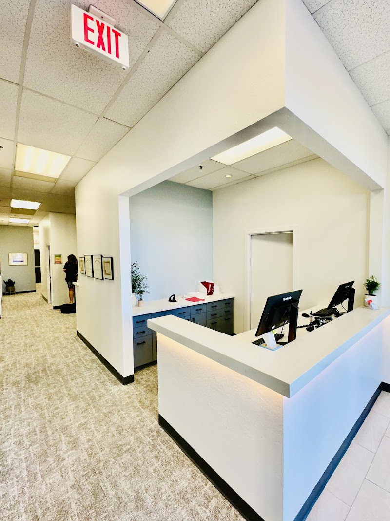 Ocotillo Chiropractic - Alma School Rd photo 2