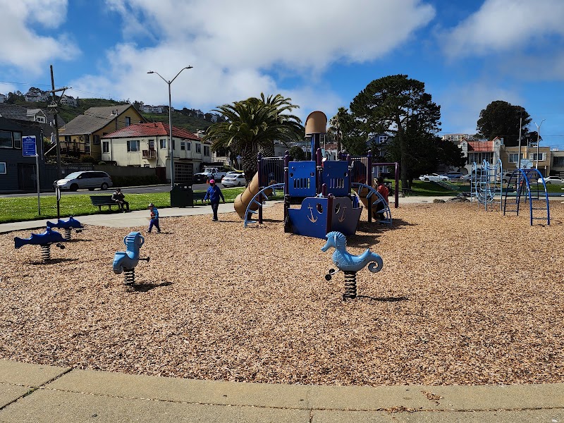 Lincoln Park photo 3