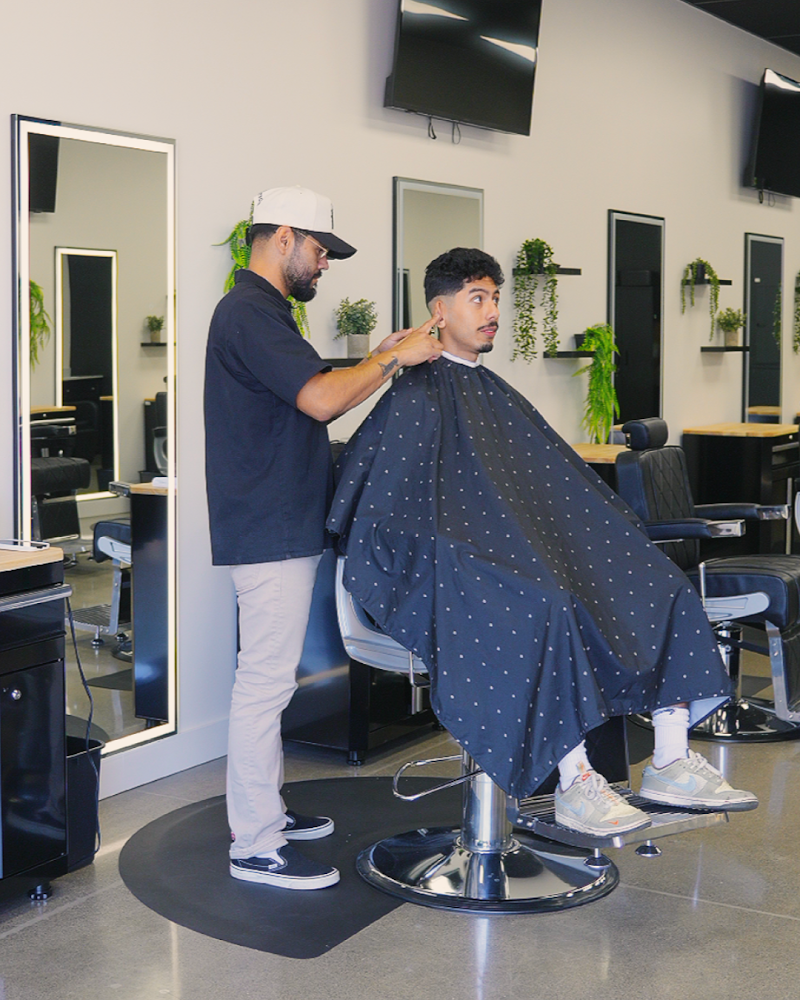 Authentic's Barber Shop Novato photo 2