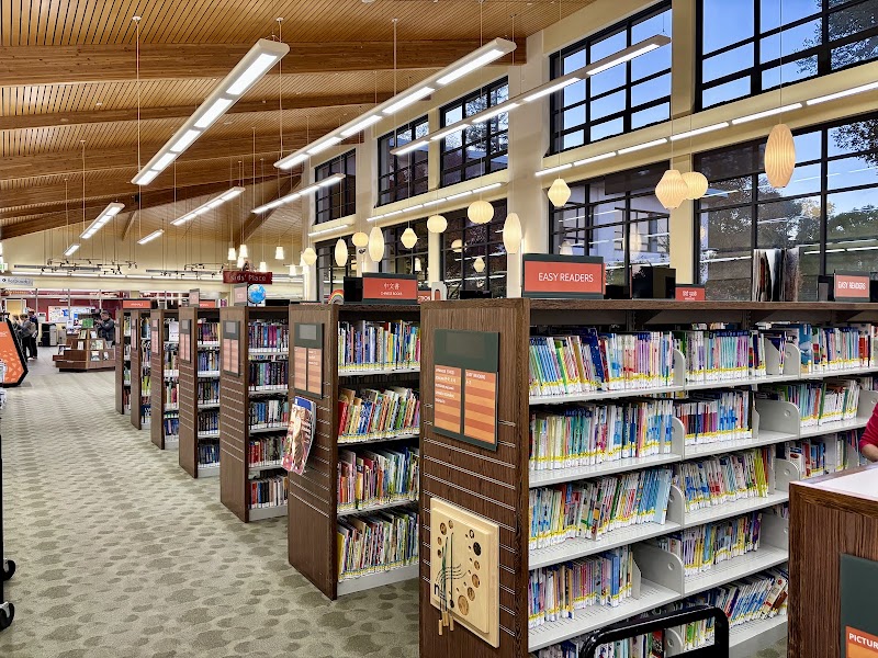 Photo of Belmont Public Library