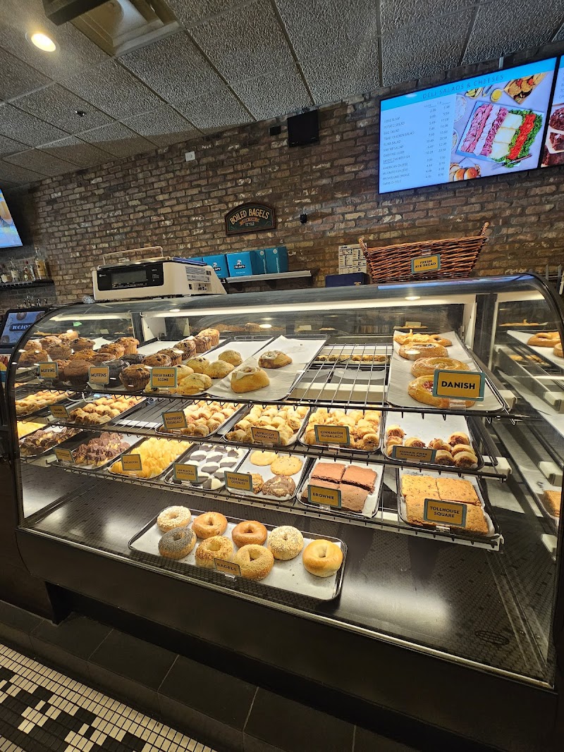 TooJay’s Deli • Bakery • Restaurant photo 4