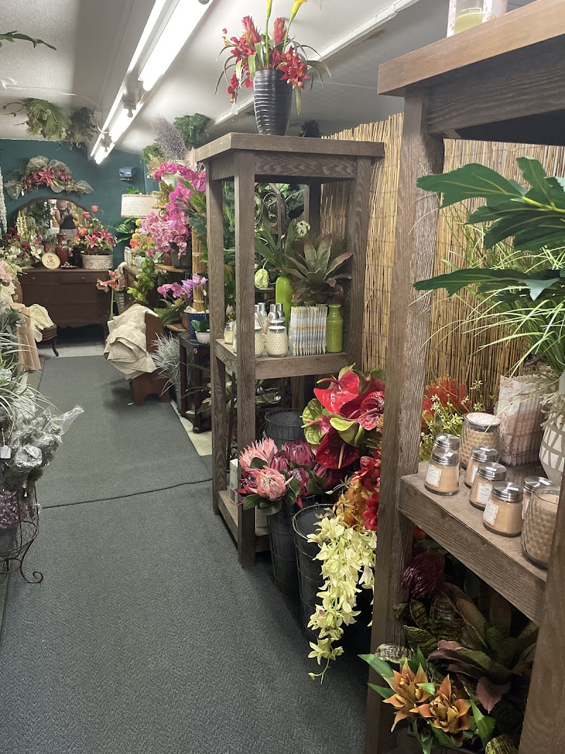 Skip's Florist and Christmas House photo 3