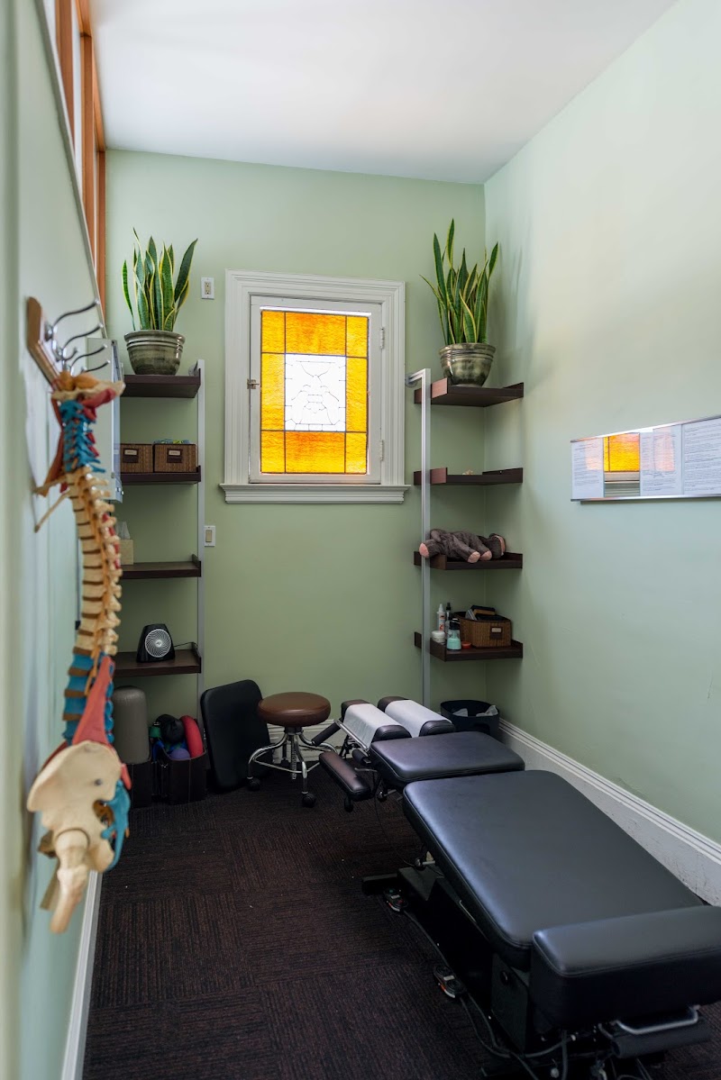 Fitwell Chiropractic Sports Medicine photo 2