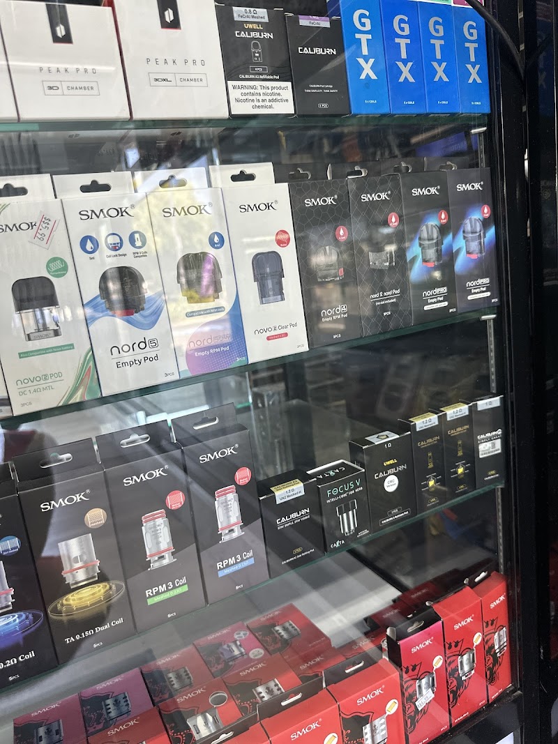 KINGZ Shop & More photo 3