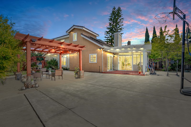 Sanjay Mitra Intero Real Estate Services photo 5