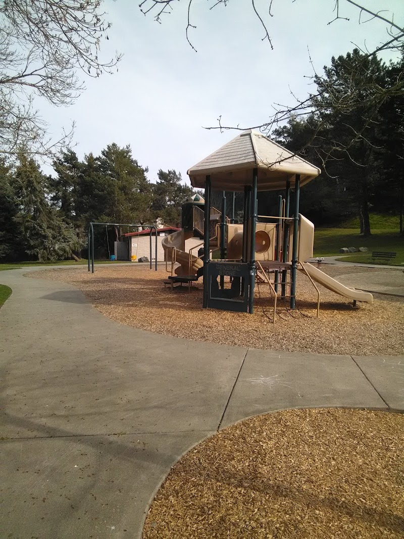 Byron Gibbs Park photo 2