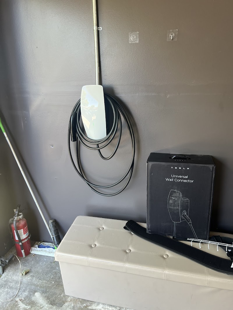 CEZ Electric and Maintenance photo 5