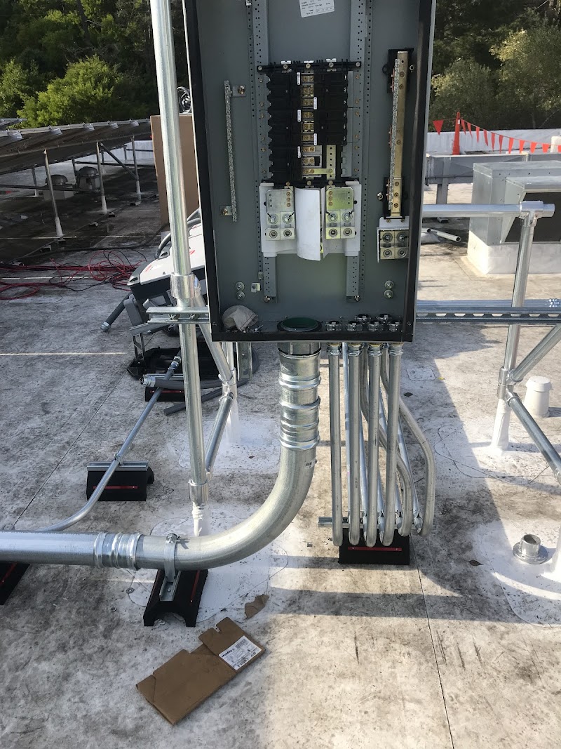 R M Electric photo 5