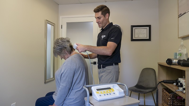 Holmes Chiropractic photo 5