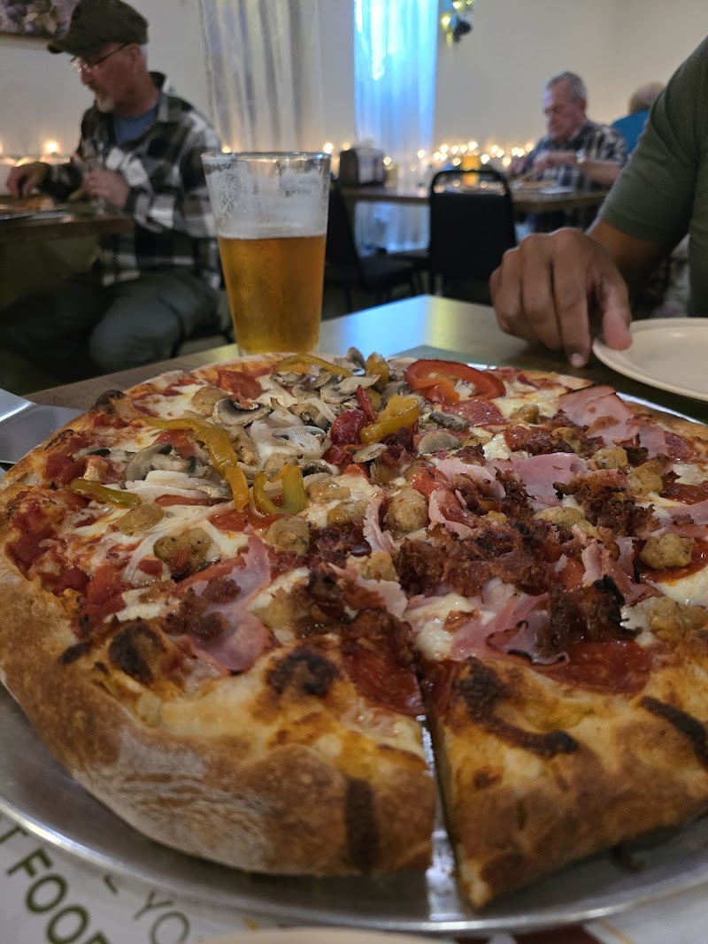 Gianni's Pizza photo 3