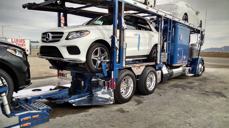 Photo of Lunas Truck Shine