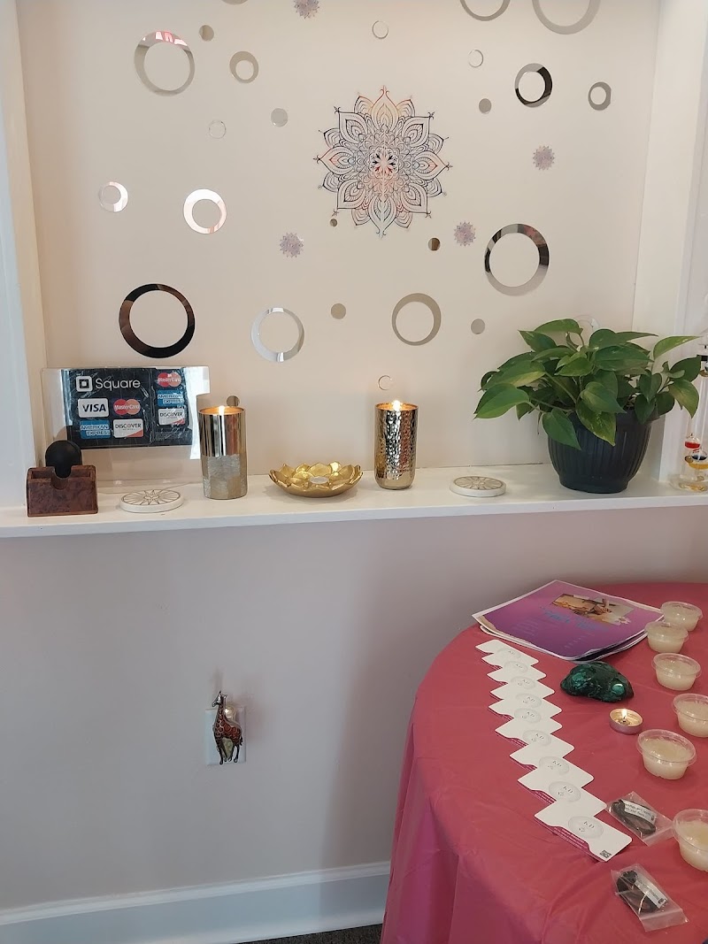 KD THE HEALER & MASSAGE CENTER LLC photo 5
