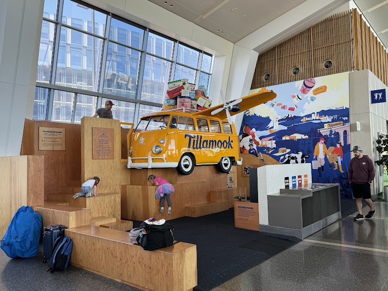 Portland International Airport photo 5