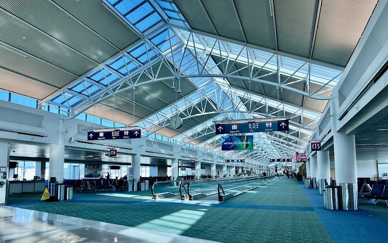 Portland International Airport photo 3