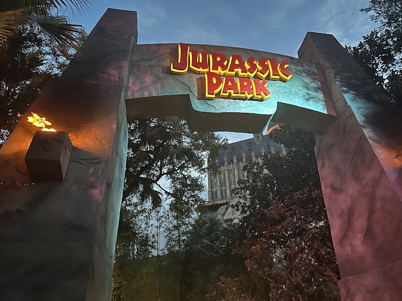 Universal Studios Florida Lost and Found photo 3