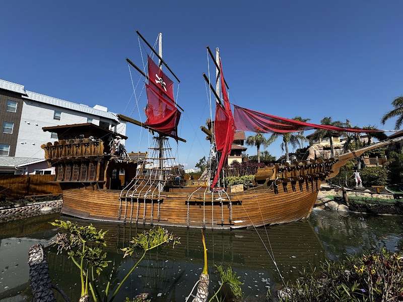 Smugglers Cove Adventure Golf photo 3