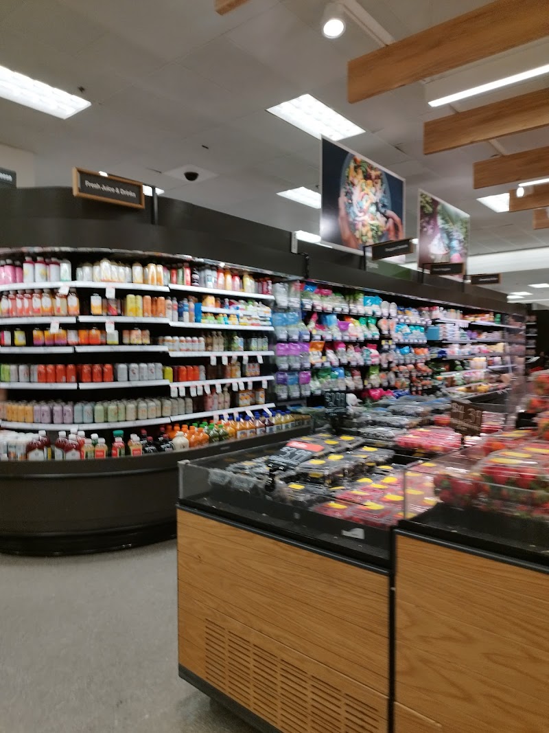 Target Grocery photo 4