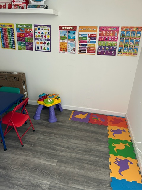 My Little Treasures Spanish Immersion Daycare photo 5